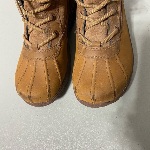 UGG Big Kids Leggero Boots Chestnut  Snow Boots Duck Boots Size 4 1012384K - Picture 3 of 11